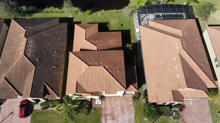 Aerial before and after of a roof soft wash in Orlando, Florida